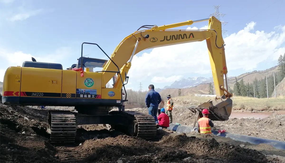 hydraulic compactor excavator